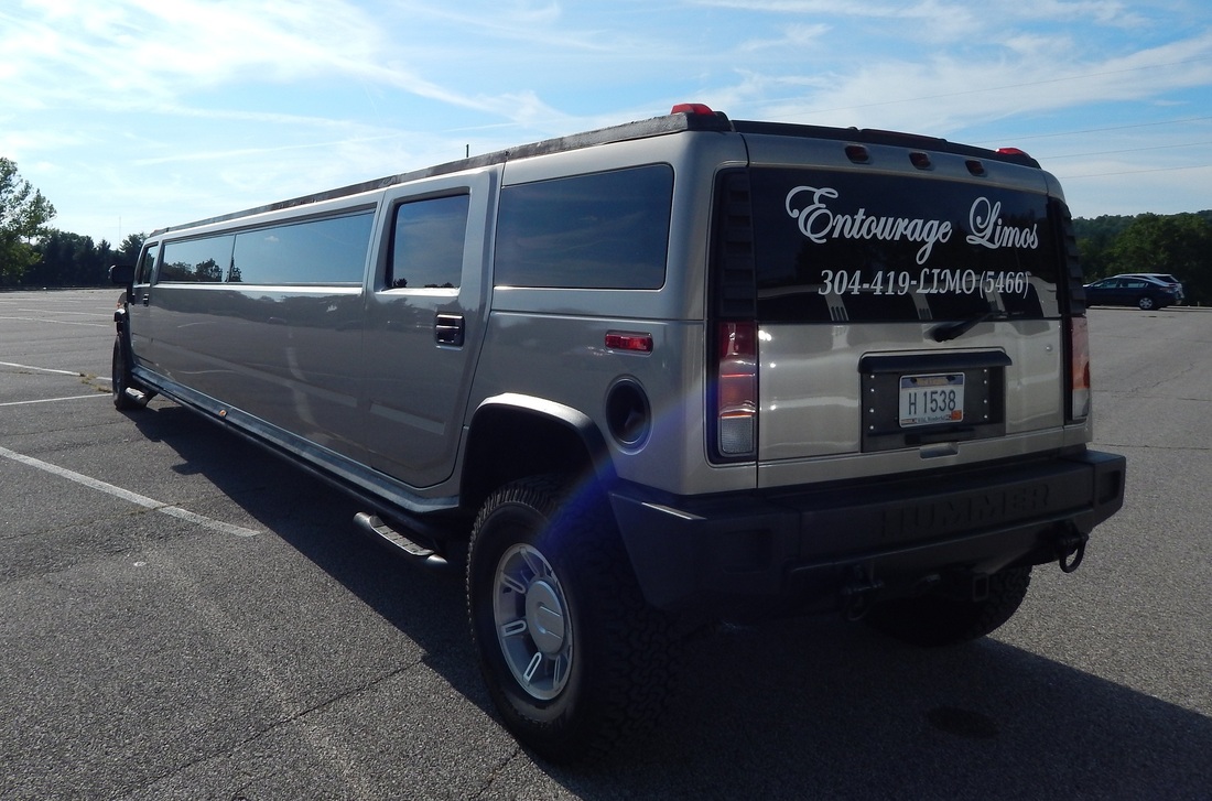 H2 Limousine Exterior